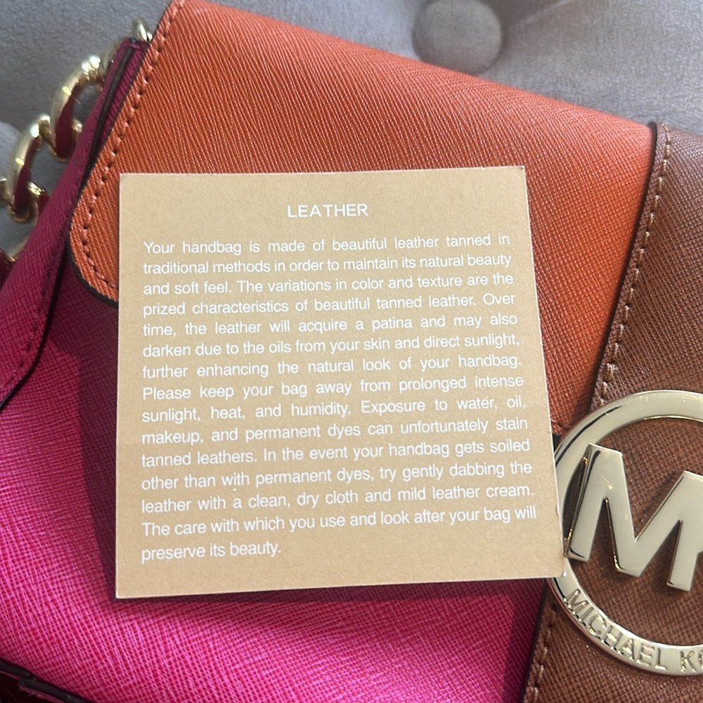 Michael Kors purse. Brand new never used! - Picture 8 of 8